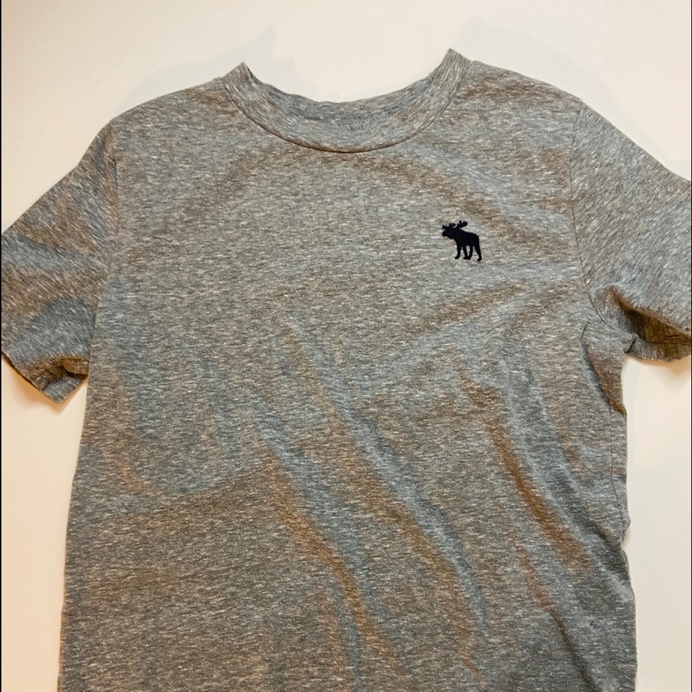 Abercrombie t shirt